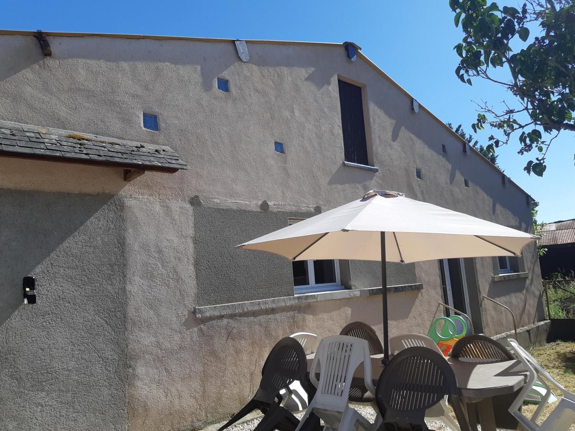 La Java Saint-Cyran-du-Jambot Exterior photo